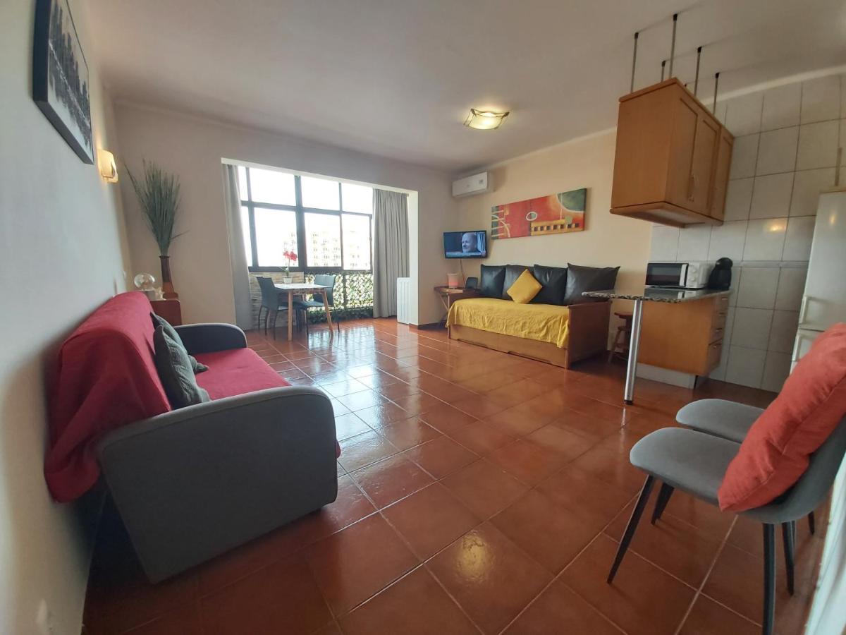 Great 1Bed Flat - Praia Da Rocha - Wi-Fi - Parking Portimao Luaran gambar